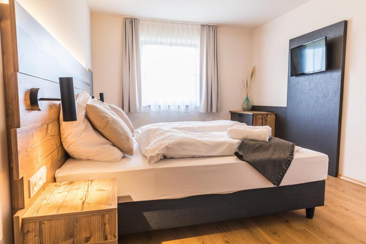 Chiemseer Wirtshaus Chieming Eksteriør bilde
